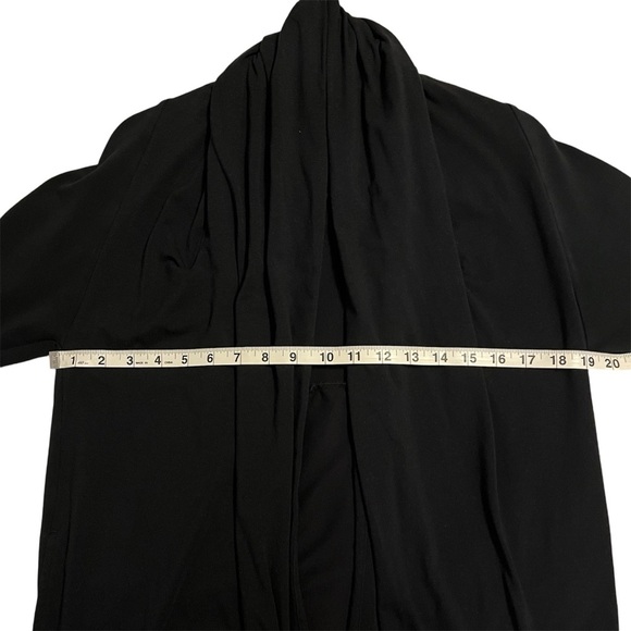 Nike Women’s Black Oversized Dri-Fit Yoga Cardigan, Athleisure Workout lagenlook - Picture 7 of 10